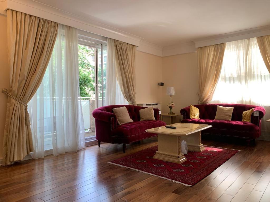 לונדון Lovely 3 Bedroom Apartment מראה חיצוני תמונה